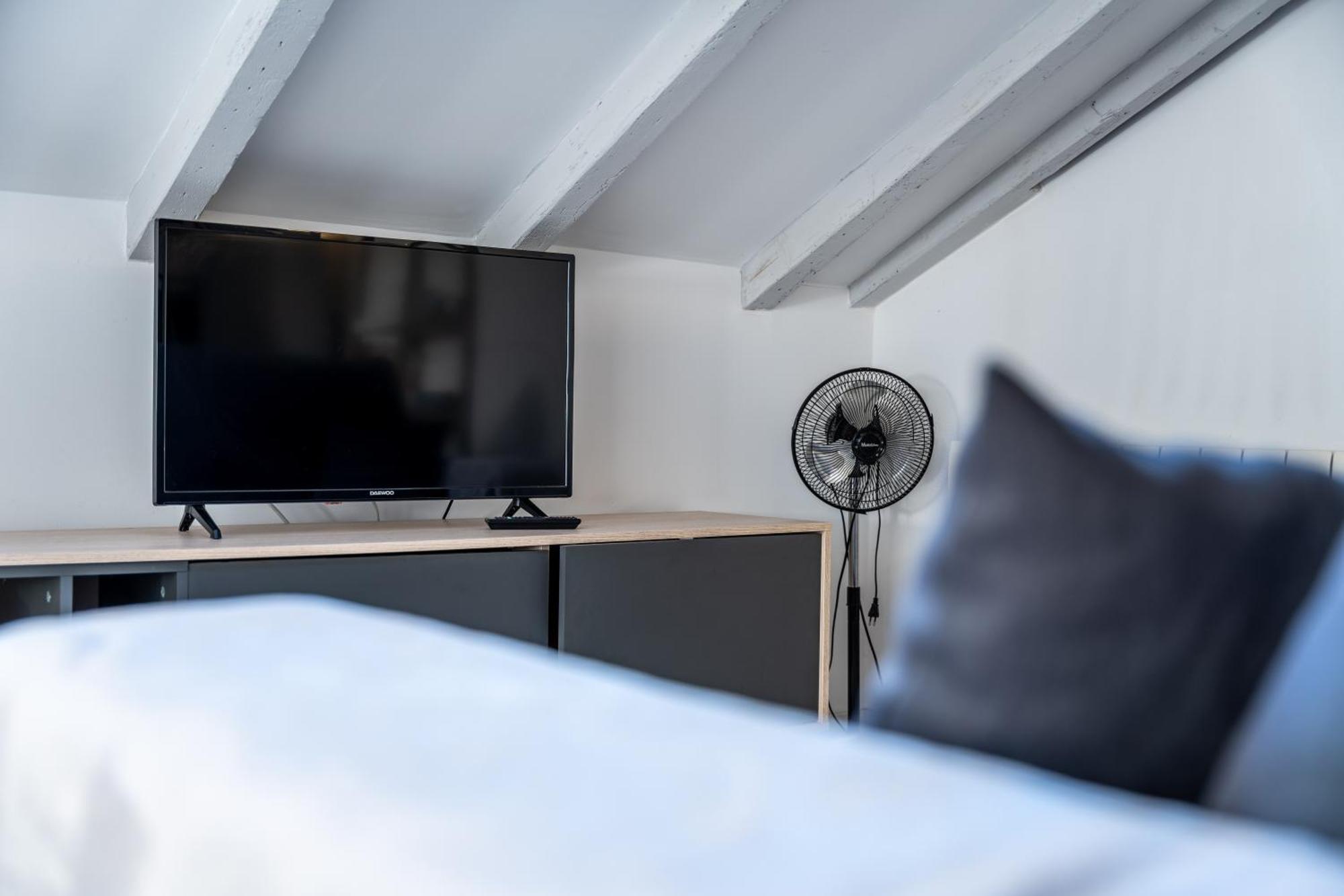 New And Bright Puertochico Attic Apartment Santander Exterior photo